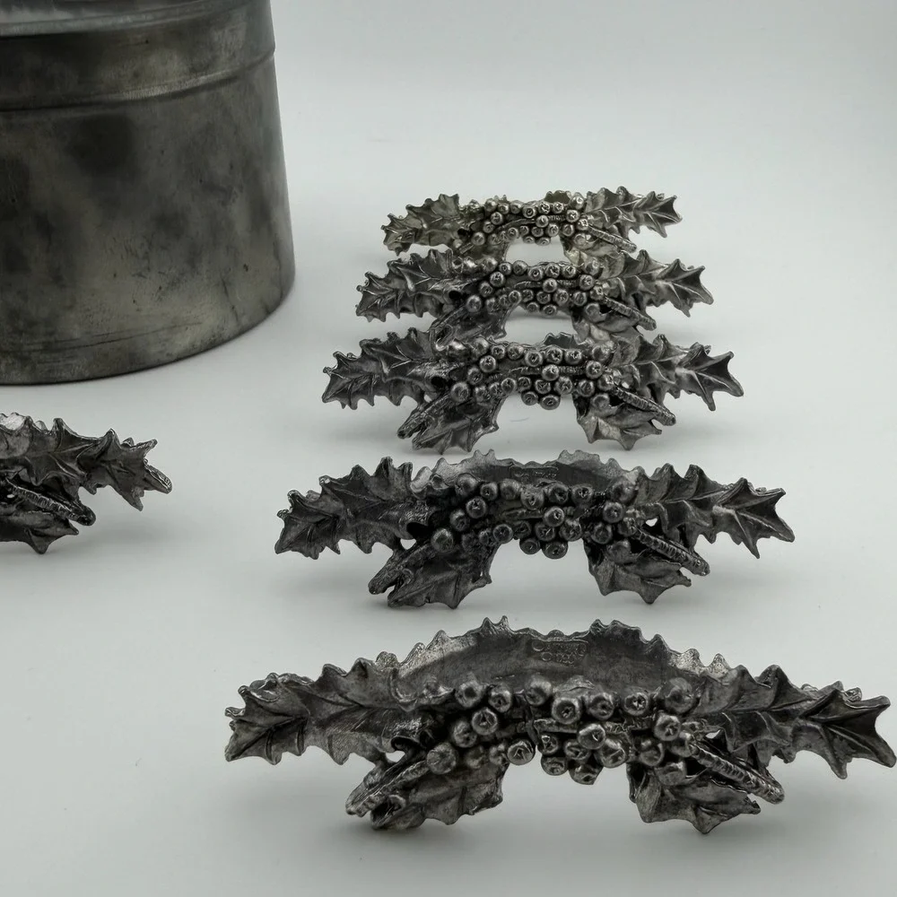Metzke Vintage Pewter Napkin Rings Set 6 Holly Berry Christmas 1990 USA